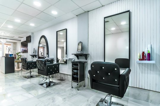 SALON1
